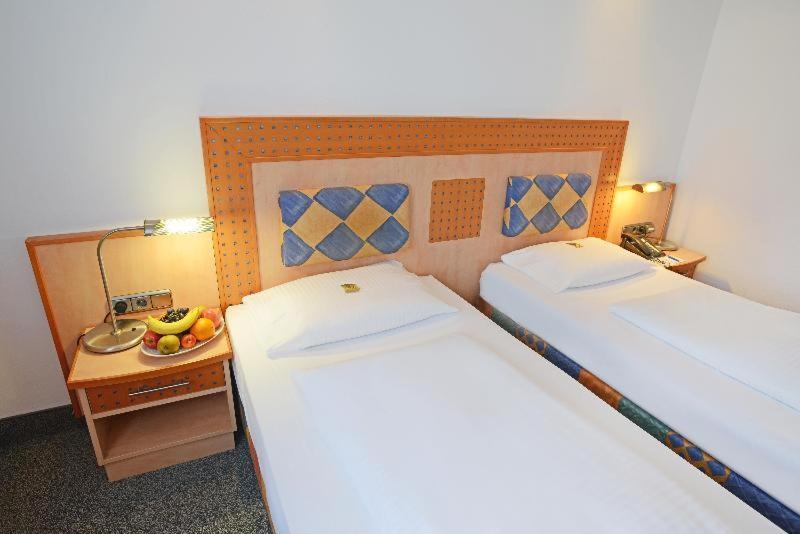 Plaza Kongresshotel Europe Stuttgart Rom bilde